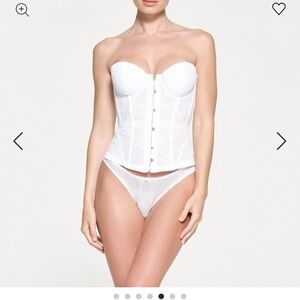 Skims Elegant White Corset Top
